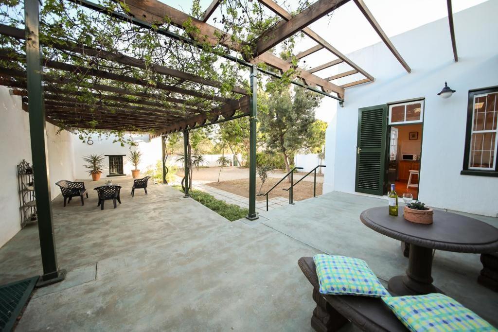 Appartement Catswhiskers à Graaff-Reinet Extérieur photo